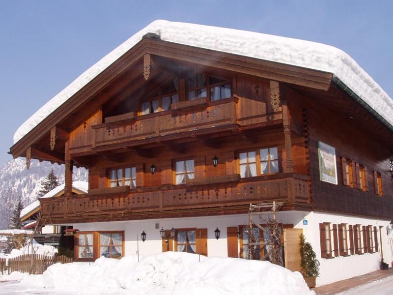 Gaestehaus Schwarzlofer Reit im Winkl Exterior foto