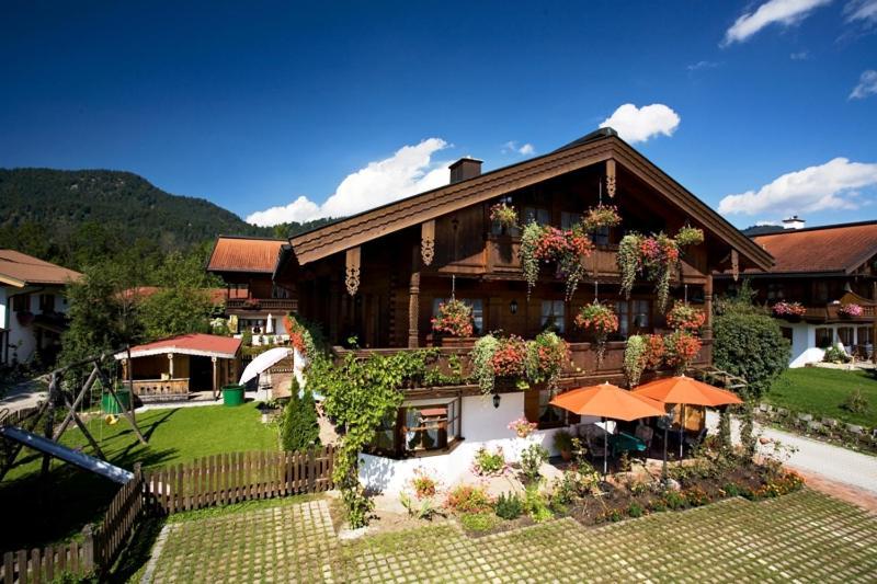 Gaestehaus Schwarzlofer Reit im Winkl Exterior foto