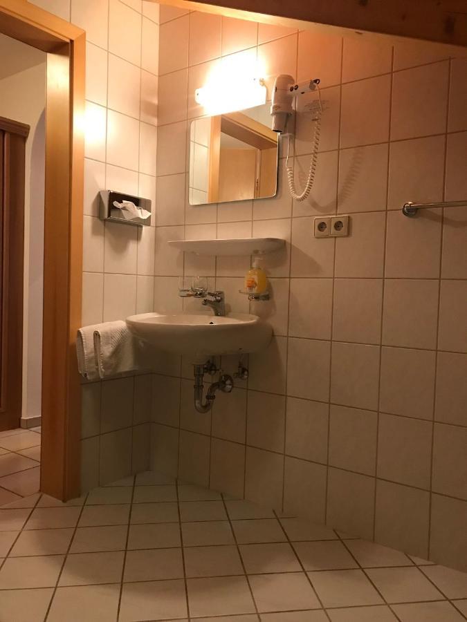 Gaestehaus Schwarzlofer Reit im Winkl Exterior foto